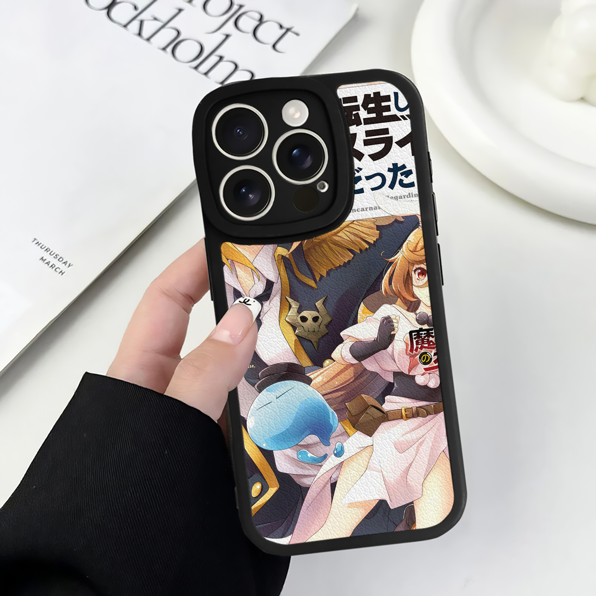 （画像用） 転スラ Regarding Reincarnated to Slime 【iPhone 16シリーズ対応】シリコンスマホケース（レザー調） 材質：シリコン